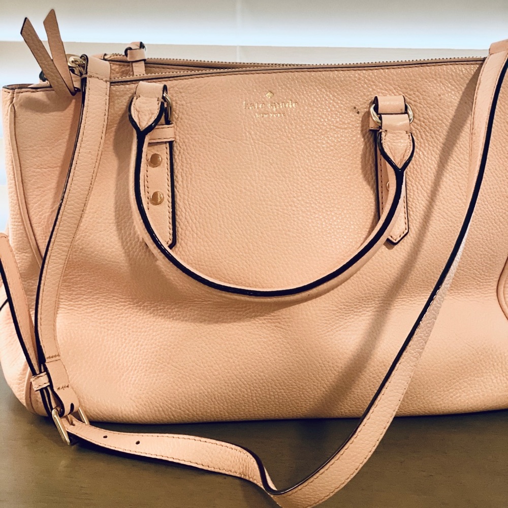 Kate Spade Tote - Picture 2 of 6